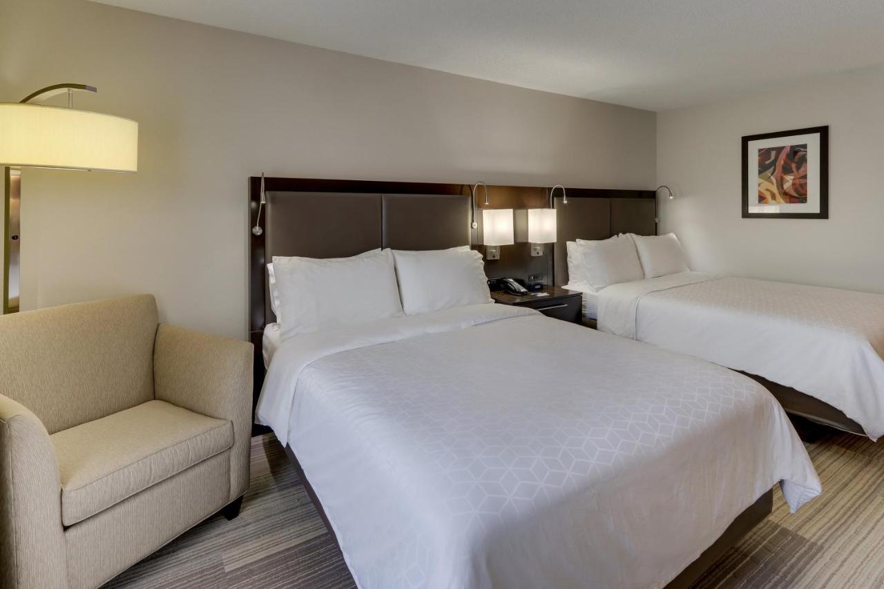 Holiday Inn Express Hotel & Suites Dayton-Centerville By Ihg Esterno foto