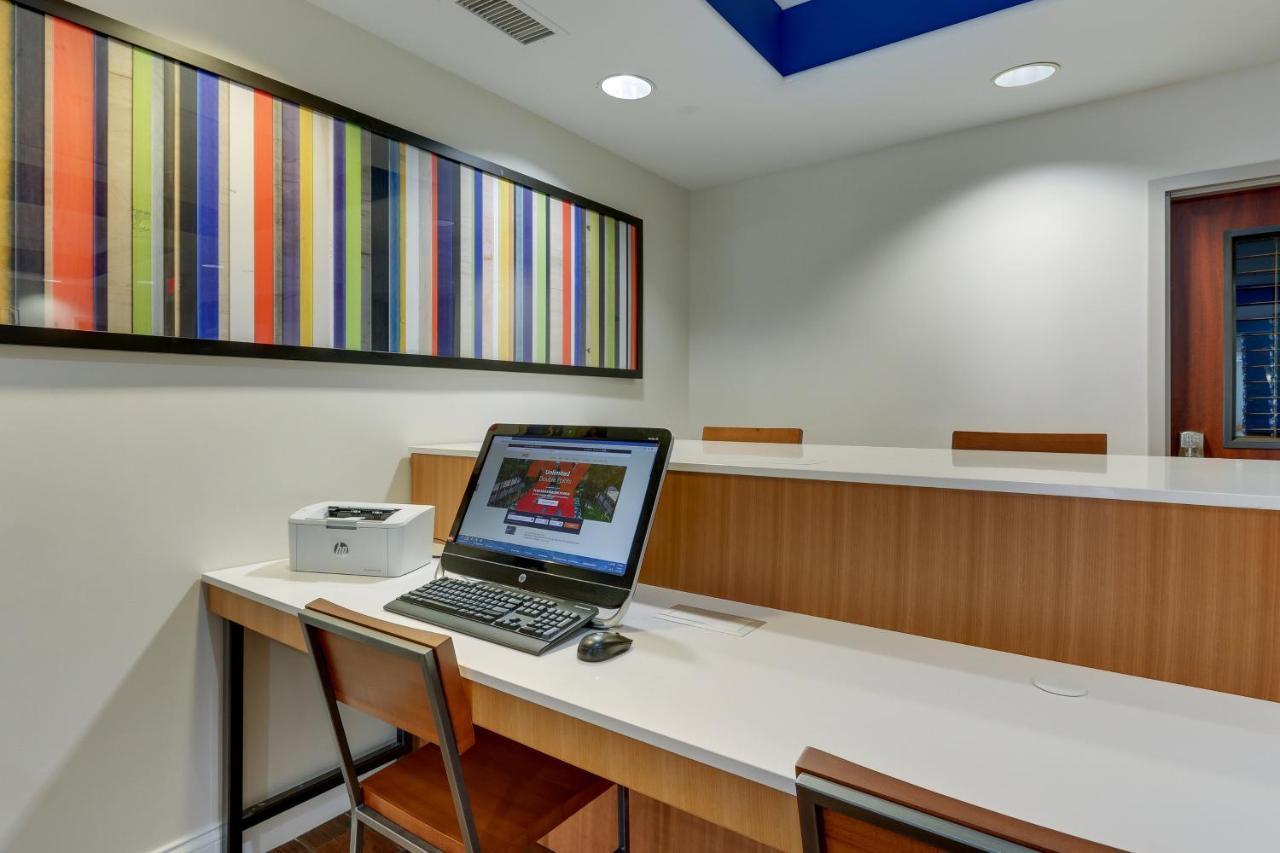 Holiday Inn Express Hotel & Suites Dayton-Centerville By Ihg Esterno foto
